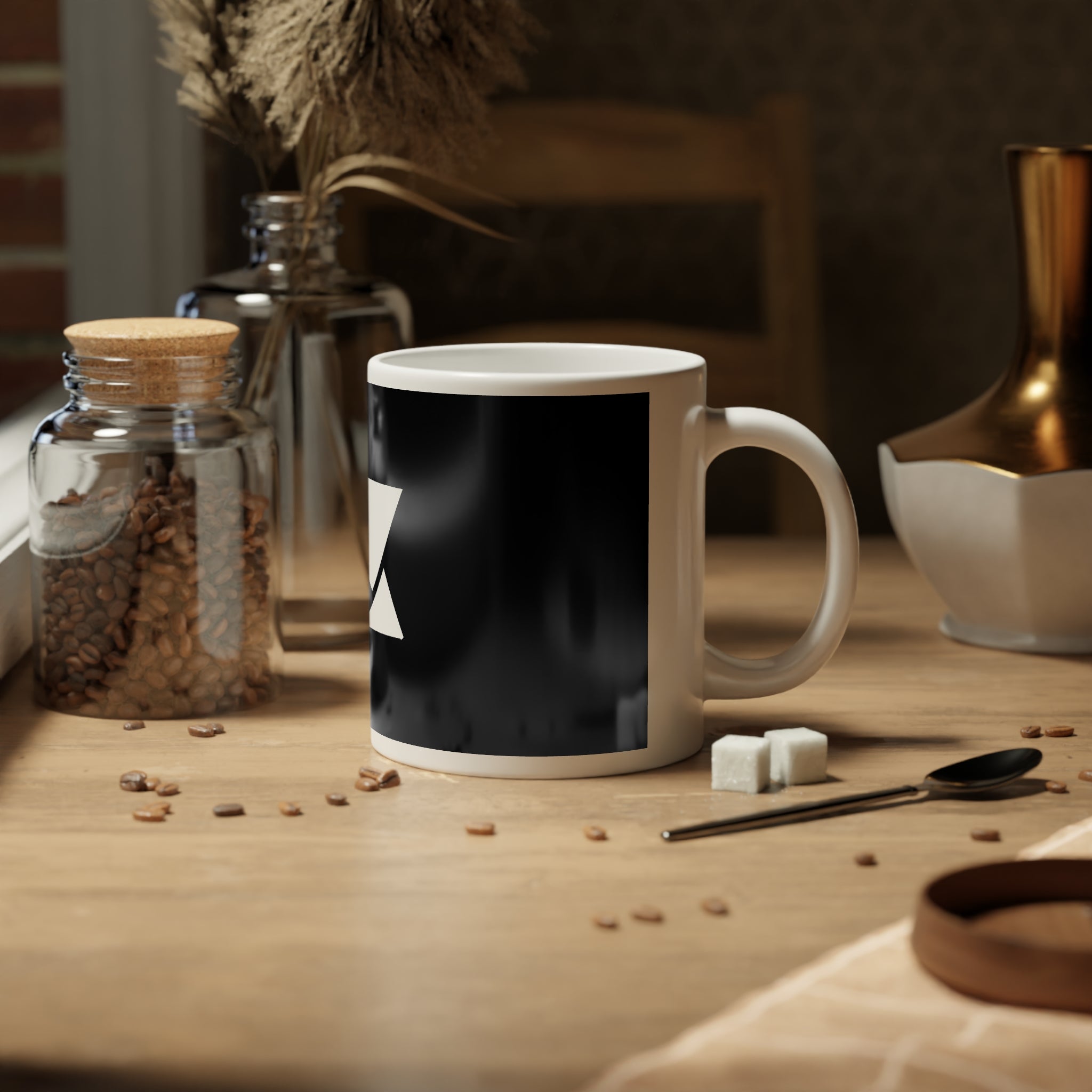 Alastary Black & White Mug