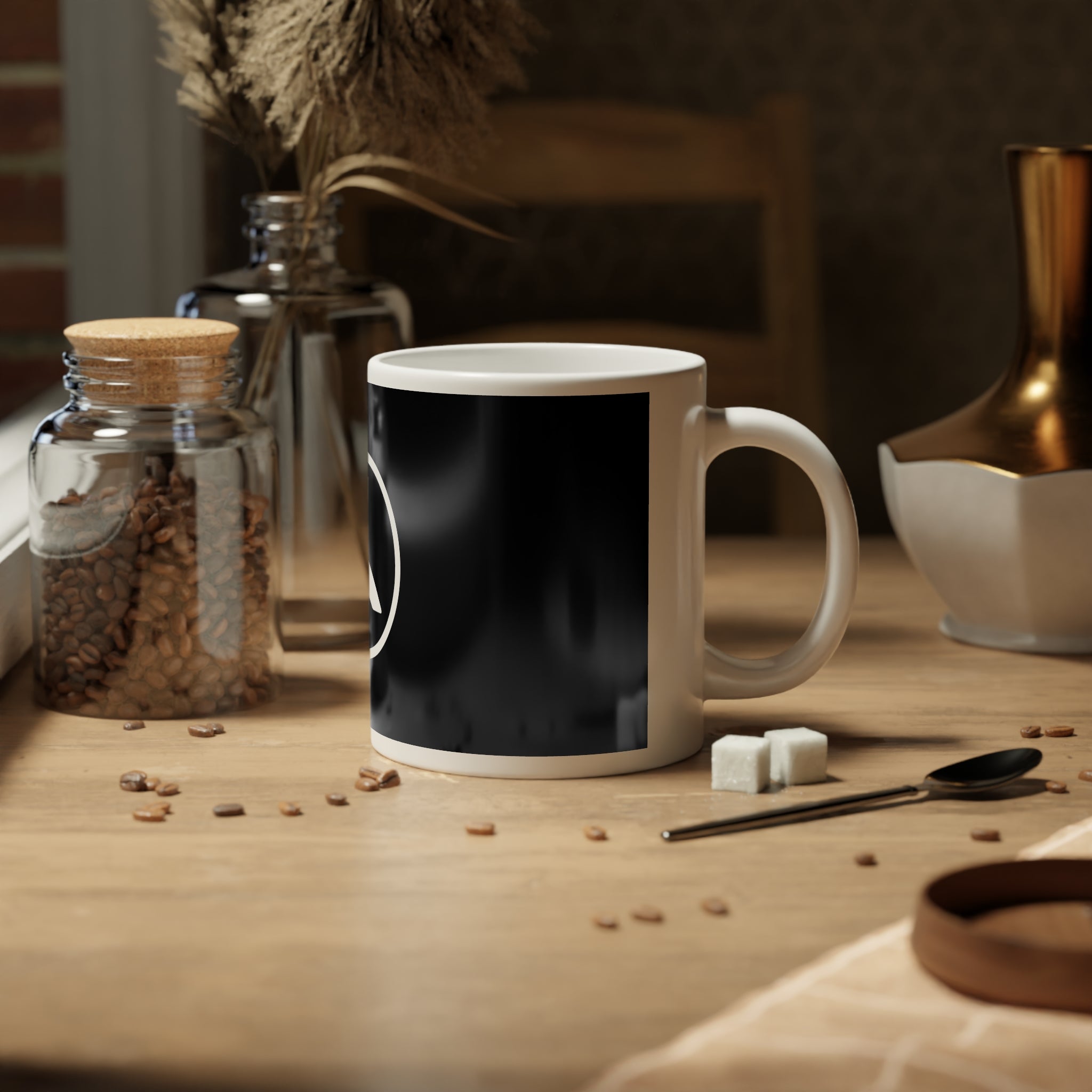 Alastary Black & White Mug